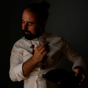 mister vertigo teatro ojos cerrados y bote de alubias color