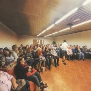 Planeta Poesía puede representarse en centros de mayores o residencias