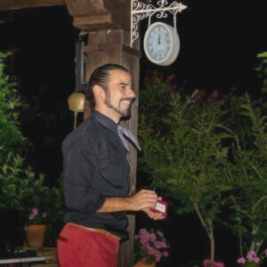 Planeta poesía es un espectáculo que puede representarse en eventos privados